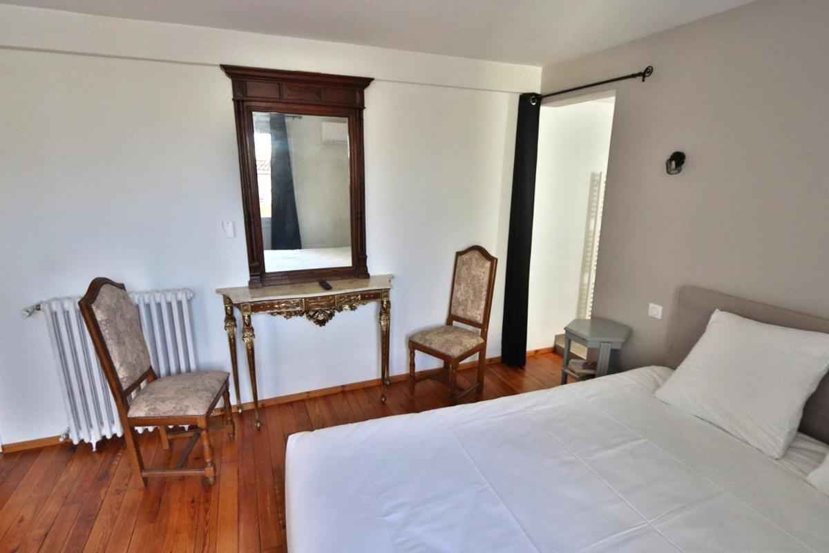 Le Relais Basque Panzió Hagetmau Kültér fotó